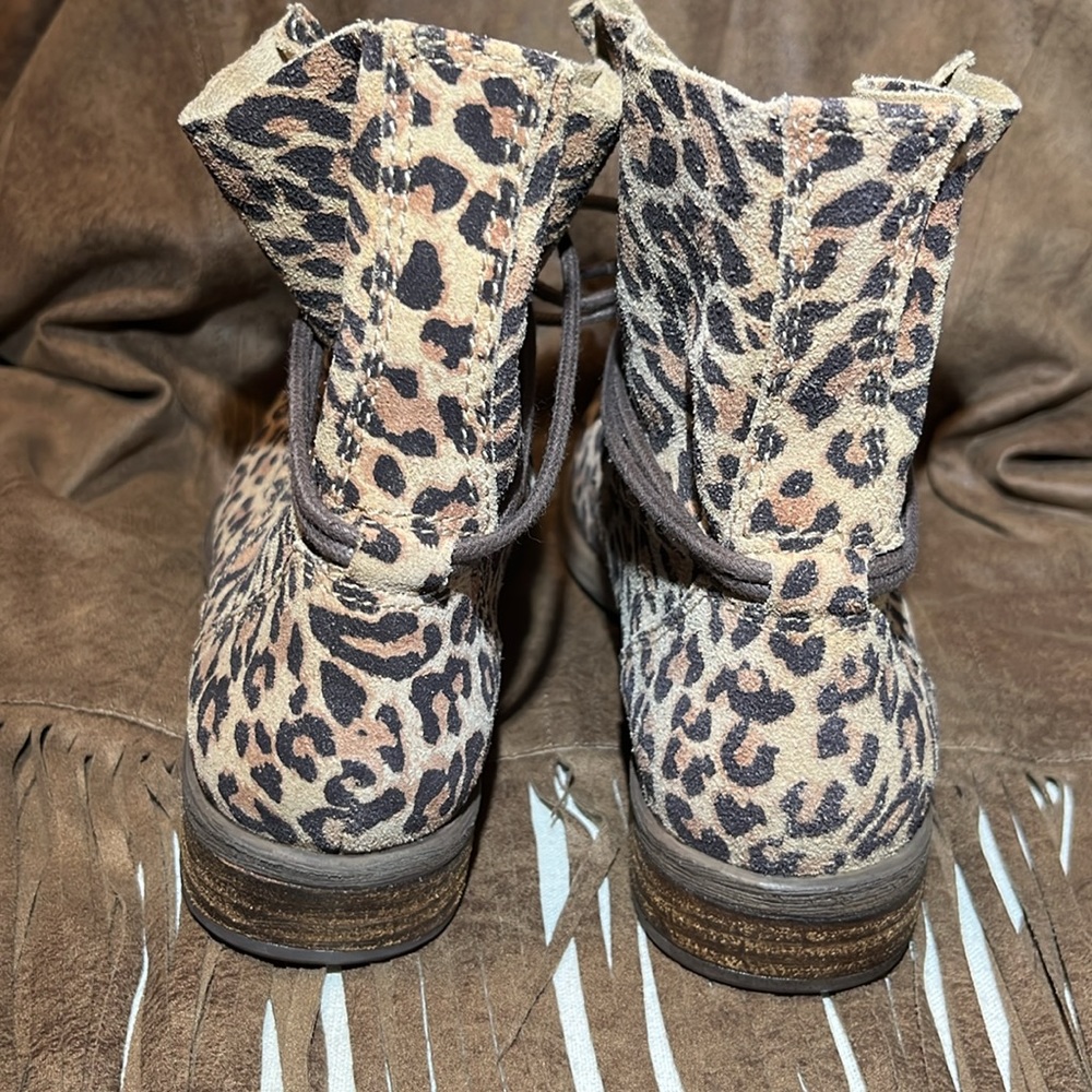 NEW LUCKY BRAND BOOTS LEOPARD PRINT SZ 6.5 - Picture 3 of 5